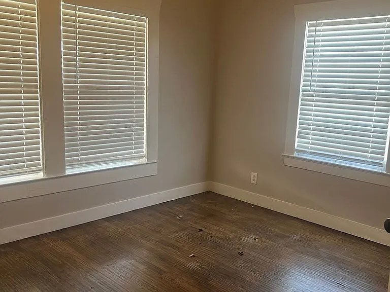 3506 County Road 920 — Photo 12