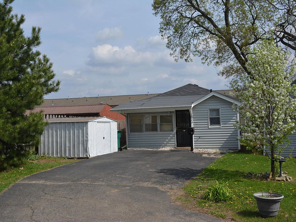 1st image of 29 Sylvan St