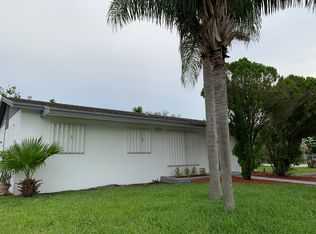 19420 NW 43rd Ave, Miami Gardens, FL 33055