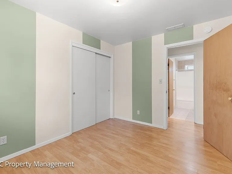 4780 Cody Ave — Photo 25
