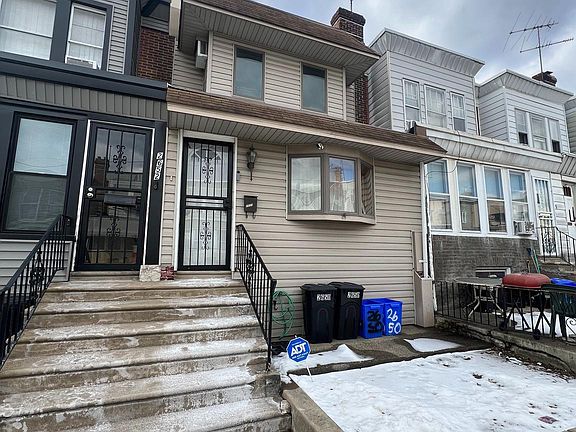 2nd image of 2650 S Daggett St