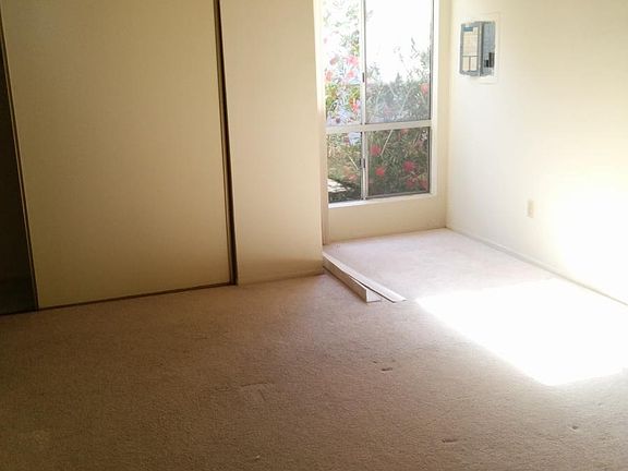 5th image of 2002 Speyer Ln APT 3