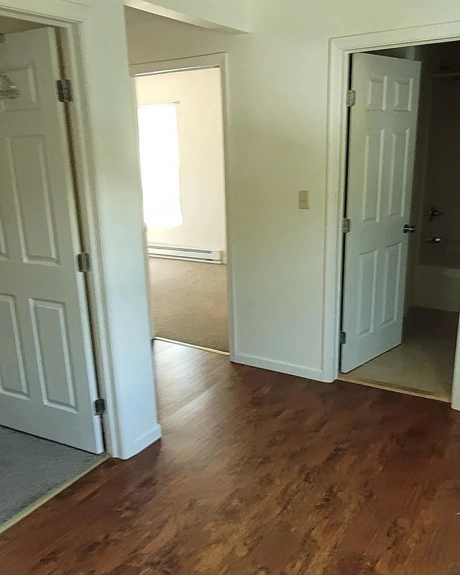 820 Huron Ave — Photo 3