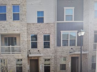 24097 Newtonmore Ter, Sterling, VA 20166