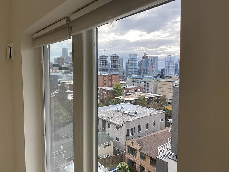 515 Summit Ave E #504 — Photo 8