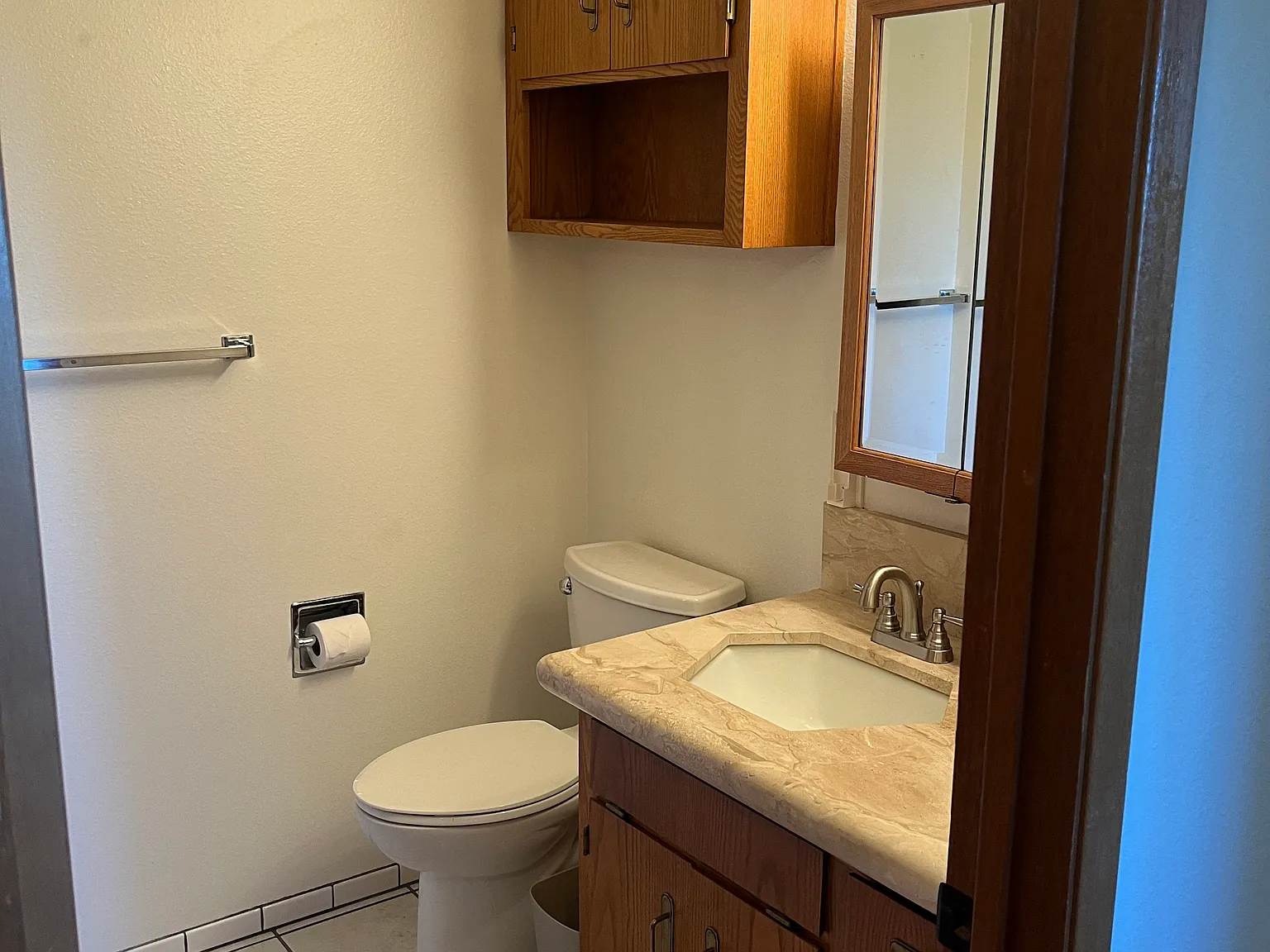 5 bed, 2060 sqft, $1,275 — Photo 4