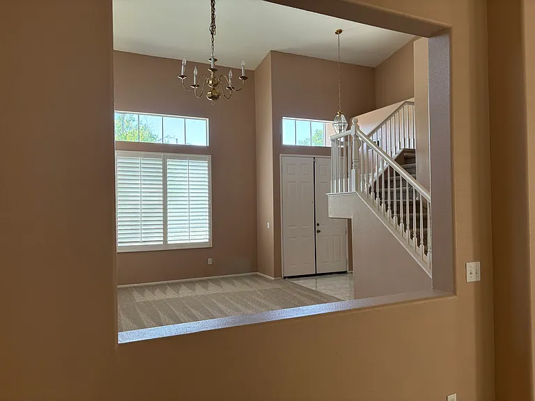 16608 Brambleberry Ct — Photo 7