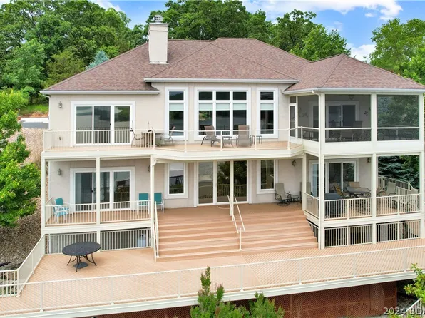 17743 Sheldon Point, Gravois Mills, MO 65037