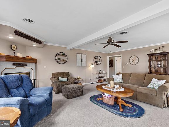 5th image of 32024 Stone Ln