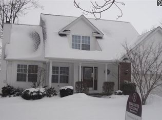 1928 Fishermans Trl, Madison, OH 44057