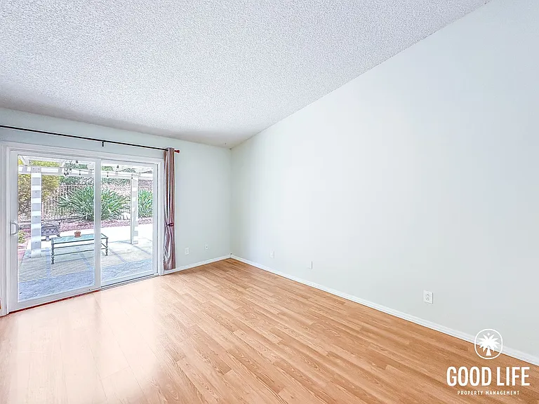 581 Canyon Dr — Photo 11