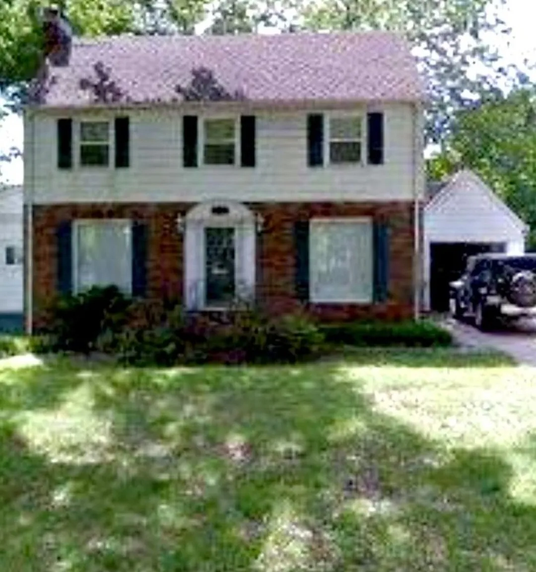 1717 Cherokee Pl — Photo 1