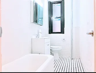 Rented by Skynest 