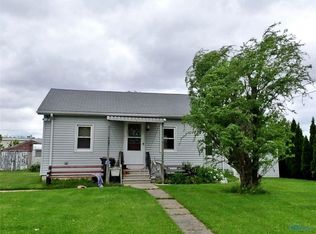 902 W Curtis St, Stryker, OH 43557