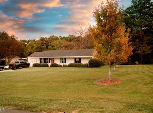 3771 Rambling Woods Dr, Loganville, GA 30052