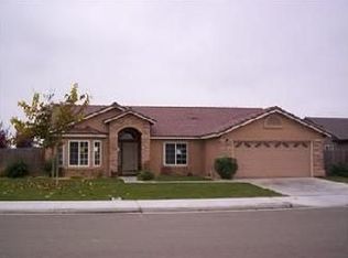 3004 Desert Ranch Way, Madera, CA 93637