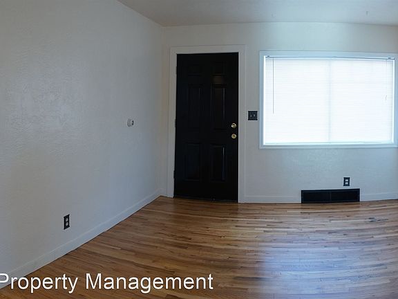 4th image of 4805 N Maryland Ave #1