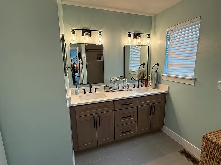 1404 Silver Vault St — Photo 11