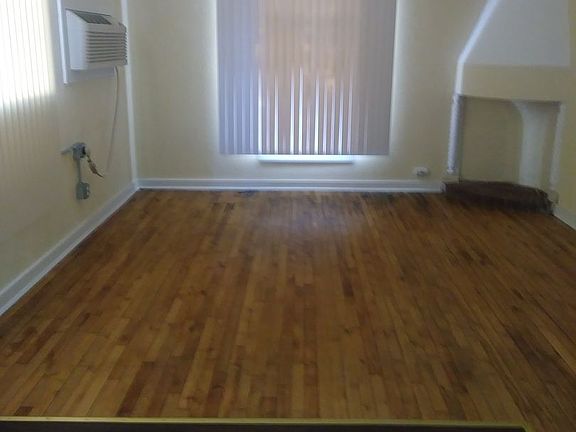 2nd image of 1270 N Main St APT 2