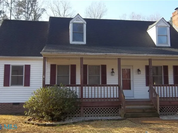 128 N Oakes Cir, Saluda, VA 23149