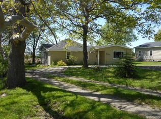 6099 Van Dyke Rd, Brown City, MI 48416