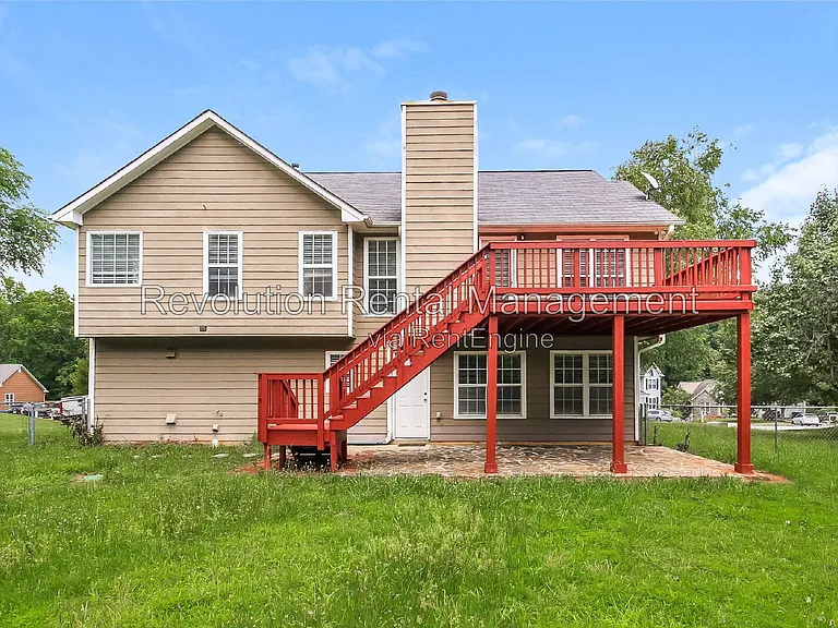 1055 Leighs Brook Way — Photo 15