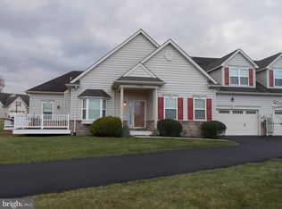 1020 Arbour Ln, Quakertown, PA 18951