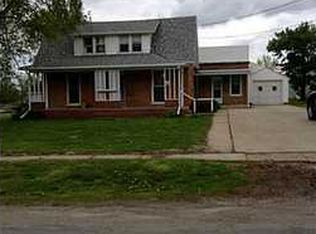 1105 E 5th St, Vinton, IA 52349