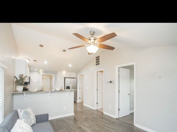445 Dennis Dr