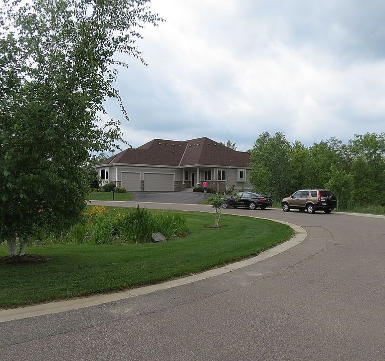 1st image of 769 Boulder Dr