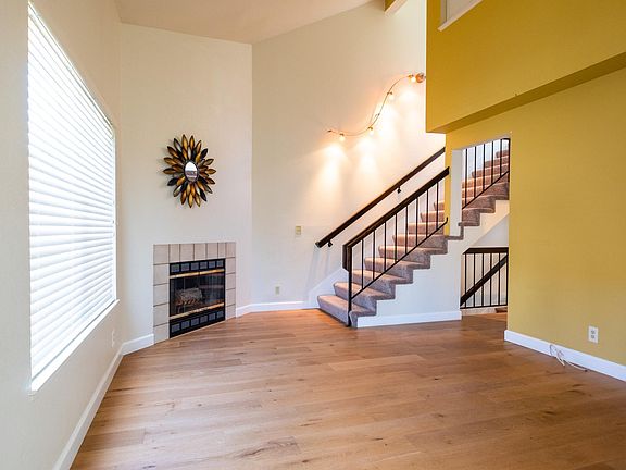 2nd image of 1247 Hollenbeck Ave #1