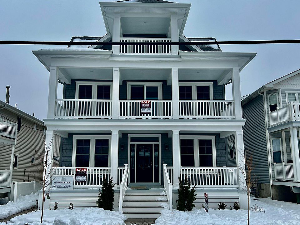 1st image of 1422 Central Ave #2