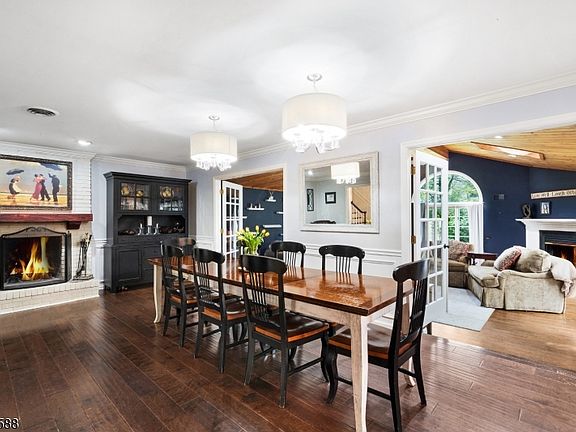 5th image of 209 Lake Rd