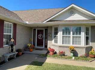 903 Hunter Rdg, Siloam Springs, AR 72761