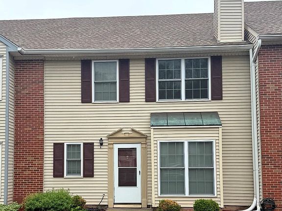 3rd image of 62 Yorkshire Terrace