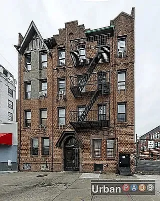 Rented by Urban Pads | media 10