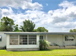 35208 Dale Ave, Zephyrhills, FL 33541