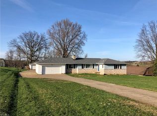 8176 Doylestown Rd, Sterling, OH 44276