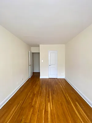 Rented by Corcoran | media 28