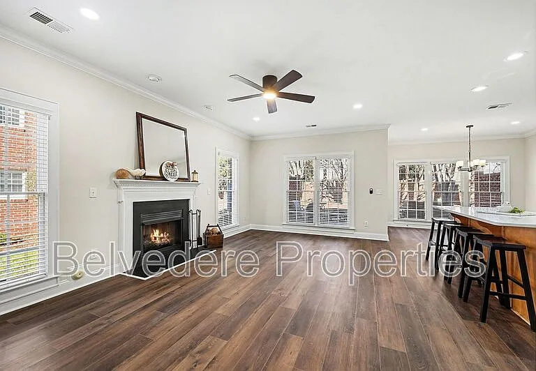 5409 Ridingate Ct — Photo 2