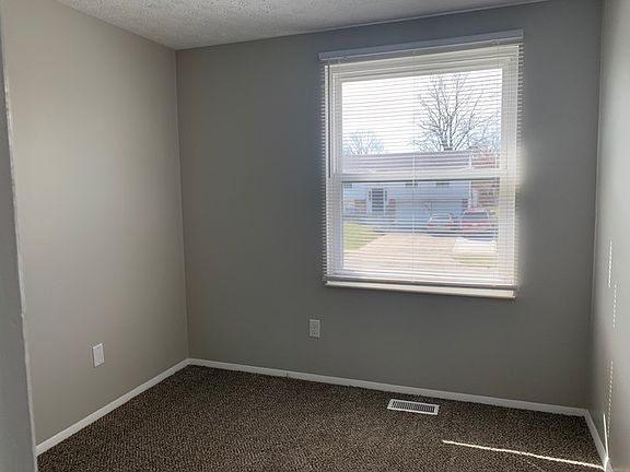 5th image of 3100 Windsong Dr