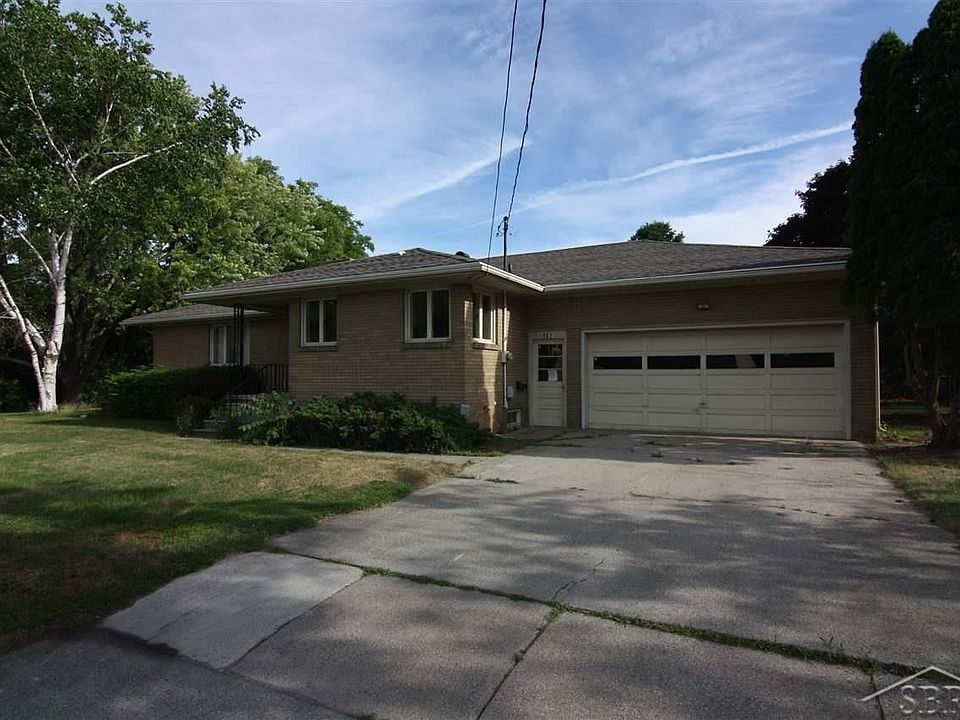 1st image of 502 W Crump St