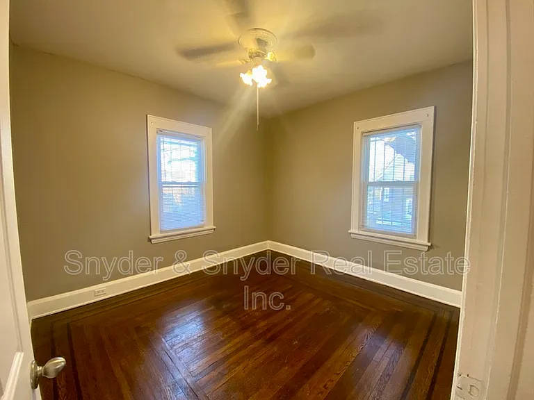 418 Crestwood Ave #1 — Photo 16