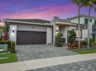 10825 Pacifica Way, Parkland, FL 33076