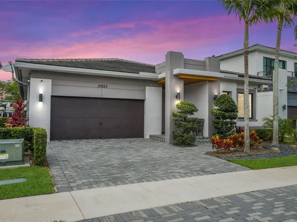 10825 Pacifica Way, Parkland, FL 33076