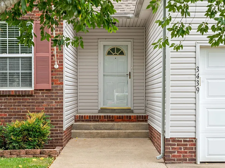 3439 Loon Dr — Photo 3
