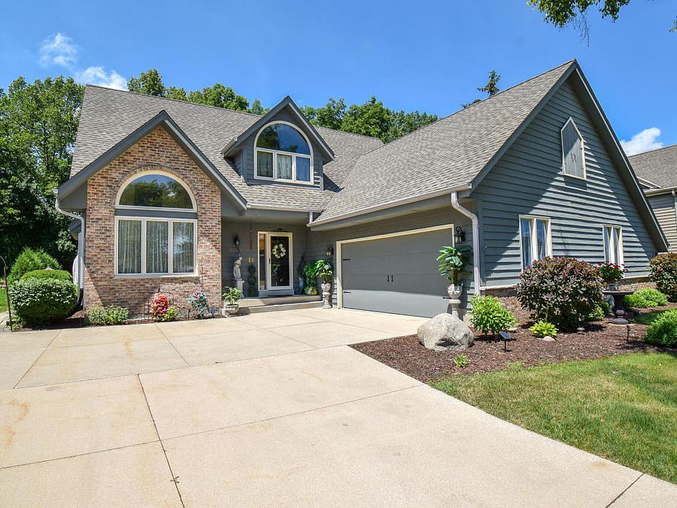 1st image of 3965 S Woodhill Ln
