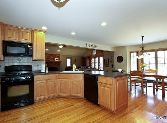 4th image of 14111 S 85th Ave