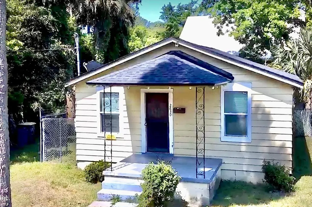 2830 Mars Ave — Photo 1