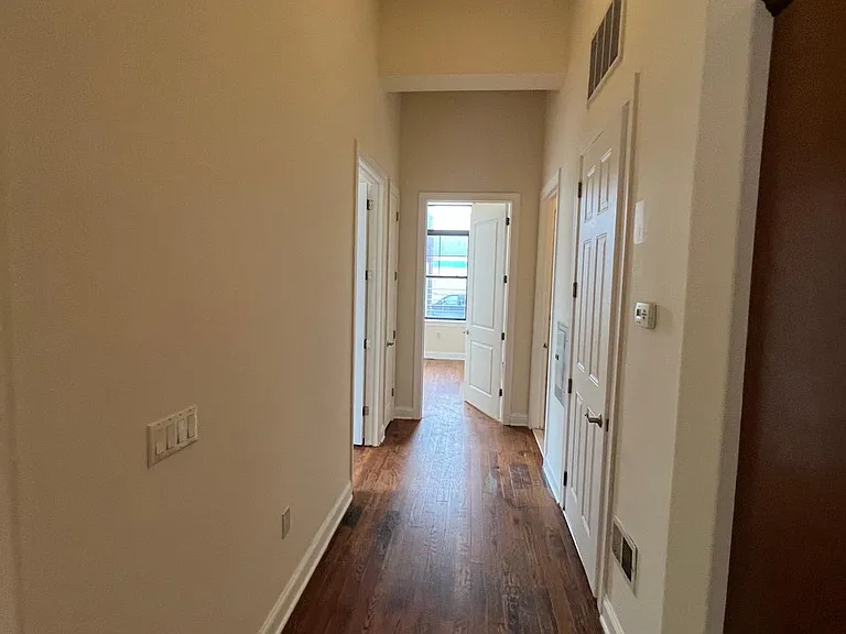 42 E 13th St #5 — Photo 5